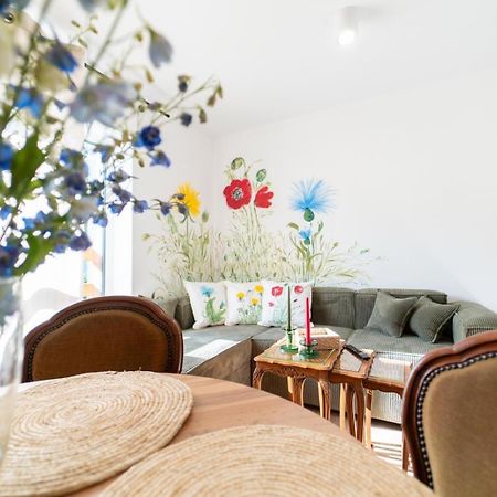 Apartmán Cztery Pory Roku Wiele Exteriér fotografie