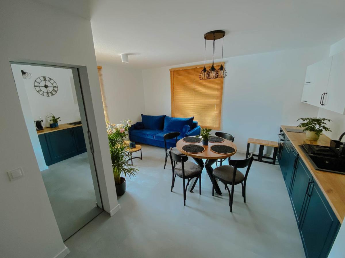 Apartmán Cztery Pory Roku Wiele Exteriér fotografie