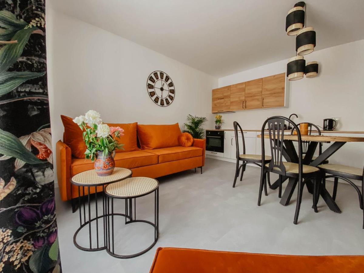 Apartmán Cztery Pory Roku Wiele Exteriér fotografie