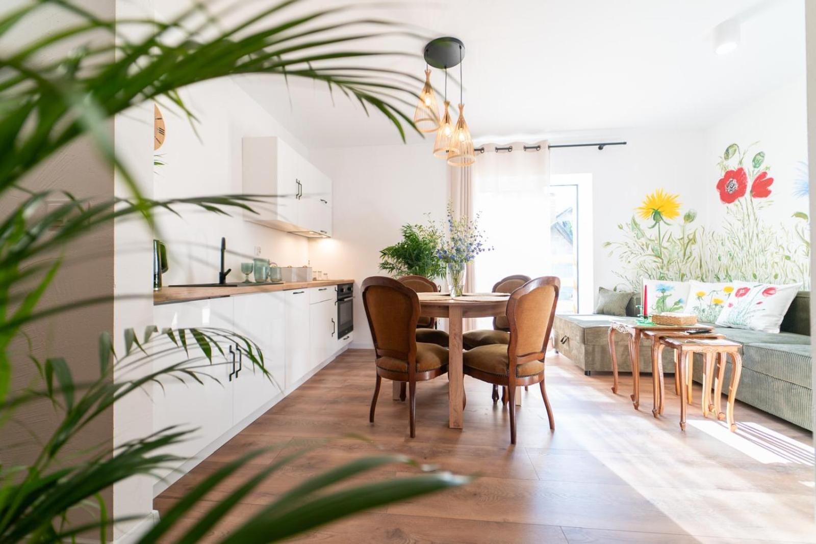 Apartmán Cztery Pory Roku Wiele Exteriér fotografie