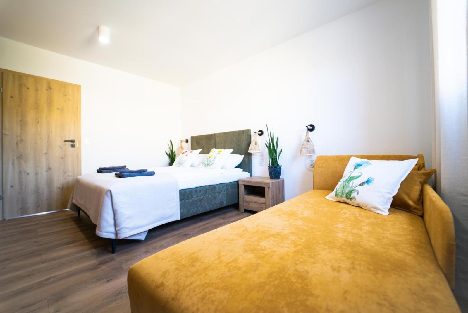 Apartmán Cztery Pory Roku Wiele Exteriér fotografie